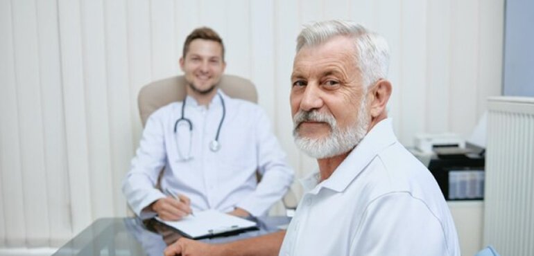 Imagen de atención médica y tecnología